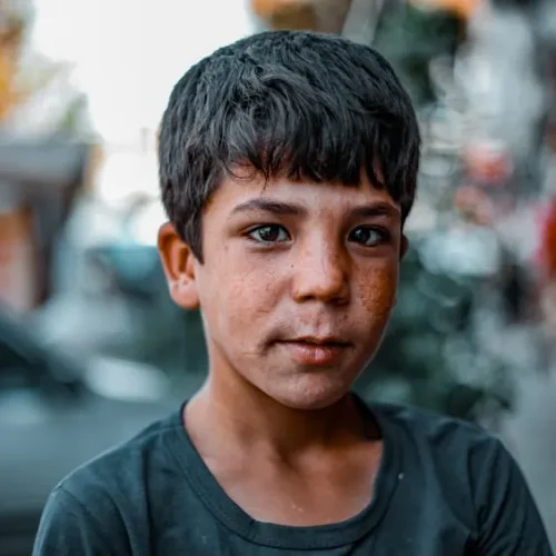 Child in the city